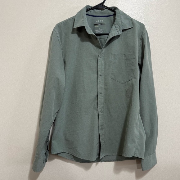Apt. 9 Men's Sage Green Casual Button Down Shirt - Picture 1 of 4